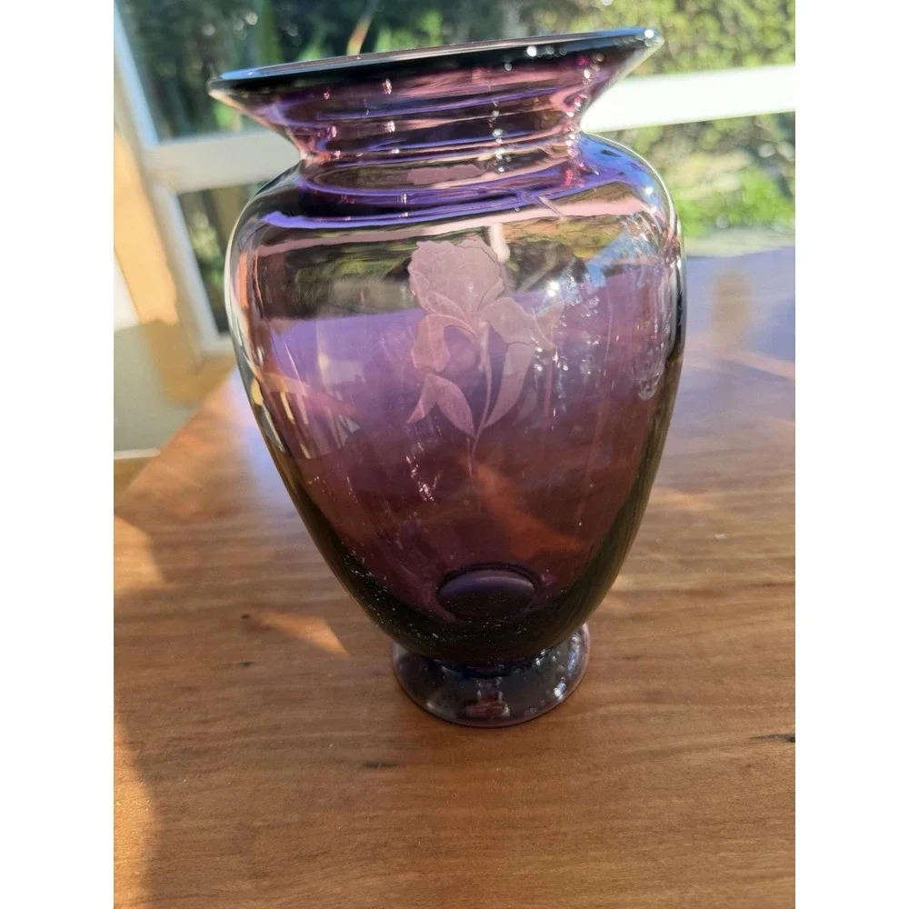 Signed Paul Jones Amethyst‎ Art Studio Glass Vase Acid Etched Iris Fenton 7